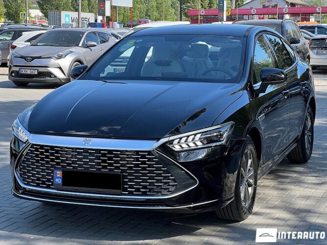 BYD Qin Plus 29 interauto-car