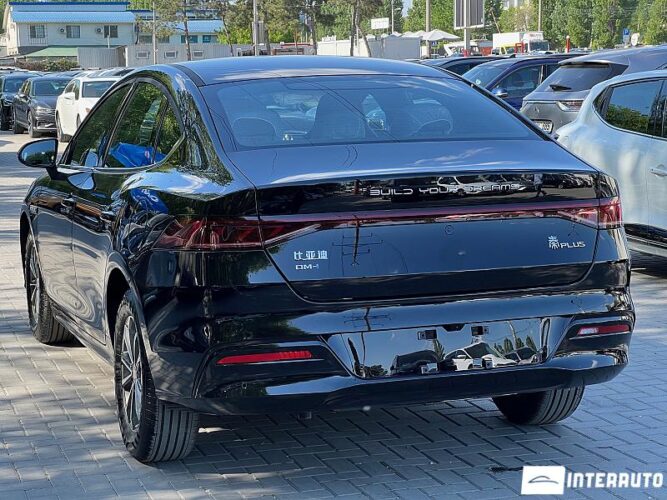 BYD Qin Plus 32 interauto-car