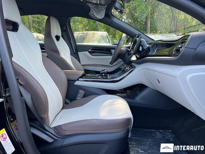 BYD Qin Plus 42 interauto-car