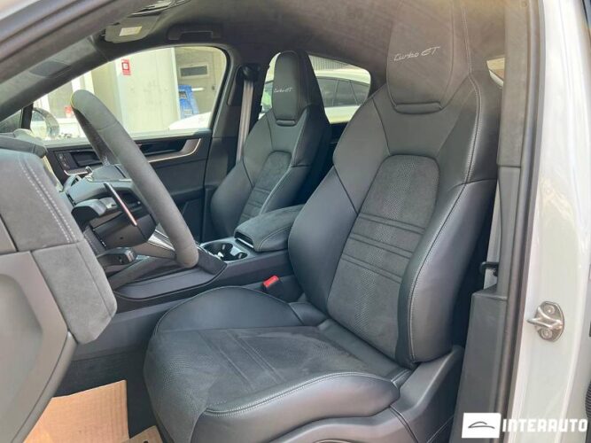 Porsche Cayenne Turbo GT Coupe 36 interauto-car