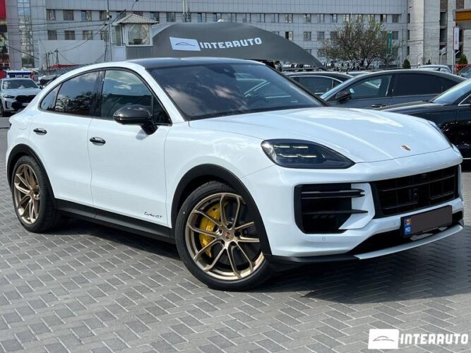 Porsche Cayenne Turbo GT Coupe 32 interauto-car