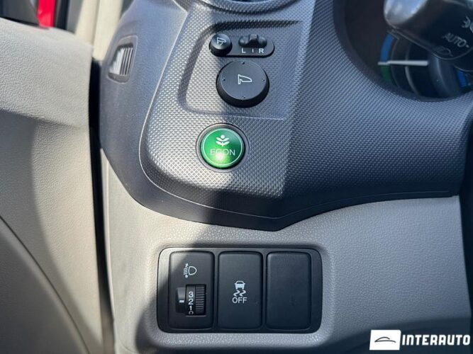 Honda Insight 36 interauto-car