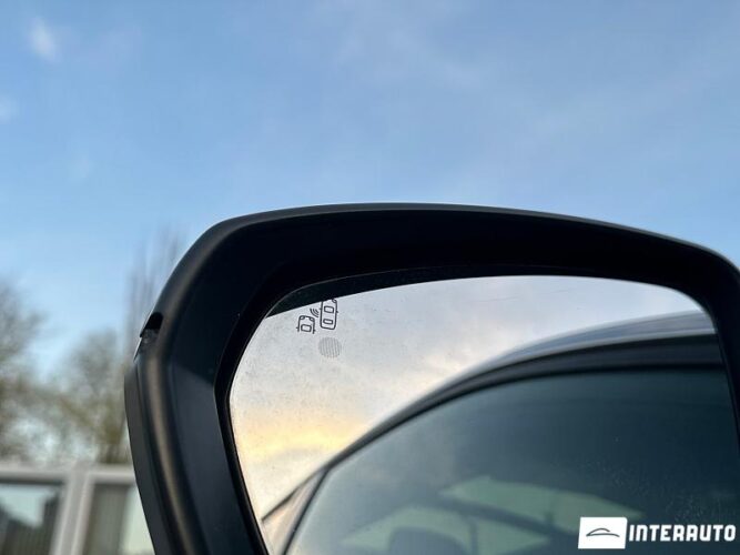 Peugeot 5008 42 interauto-car