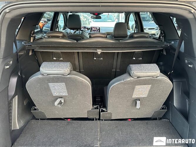 Peugeot 5008 58 interauto-car