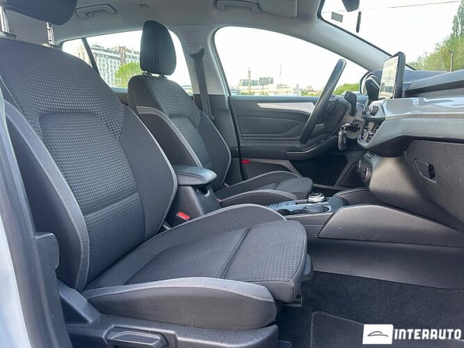 Ford Focus 45 interauto-car