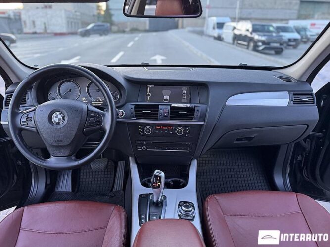 BMW X3 2.0D 35 interauto-car
