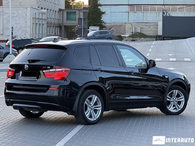 BMW X3 2.0D 32 interauto-car