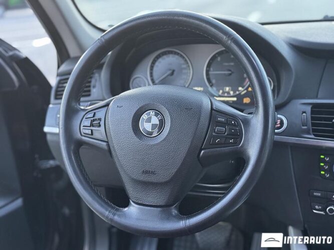 BMW X3 2.0D 36 interauto-car