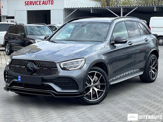 Mercedes GLC 300 29 interauto-car