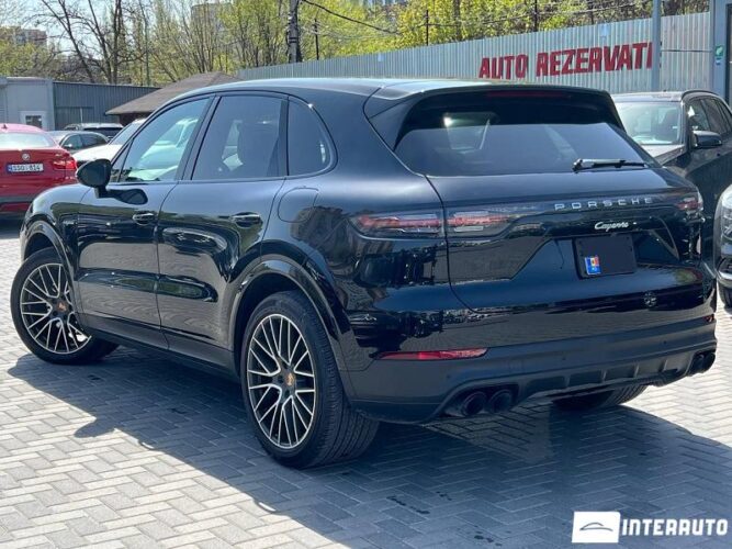 Porsche Cayenne E-Hybrid 39 interauto-car