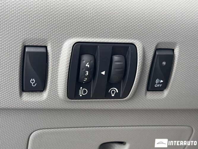 Renault ZOE 46 interauto-car