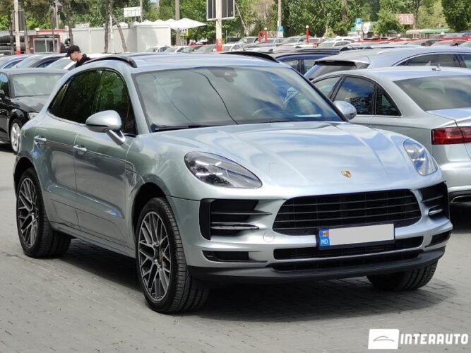 Porsche Macan 32 interauto-car