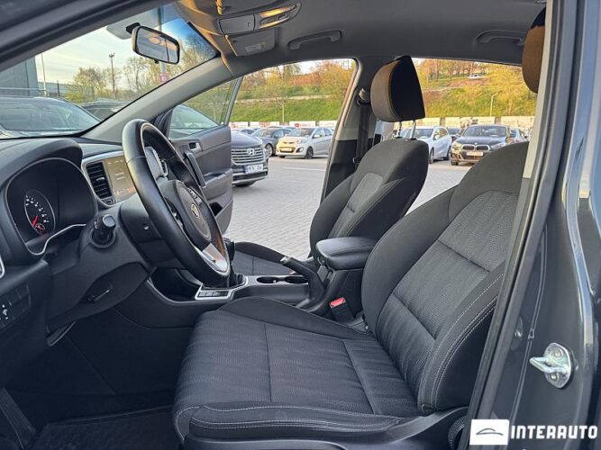 Kia Sportage 35 interauto-car