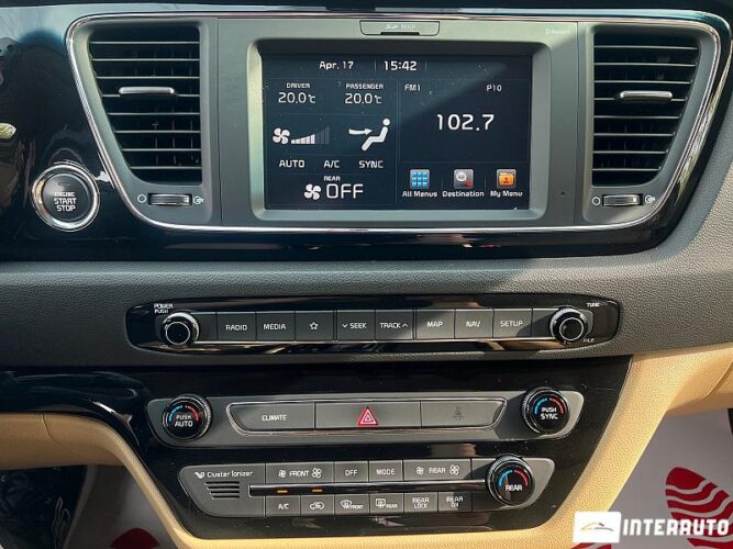 Kia Carnival 41 interauto-car