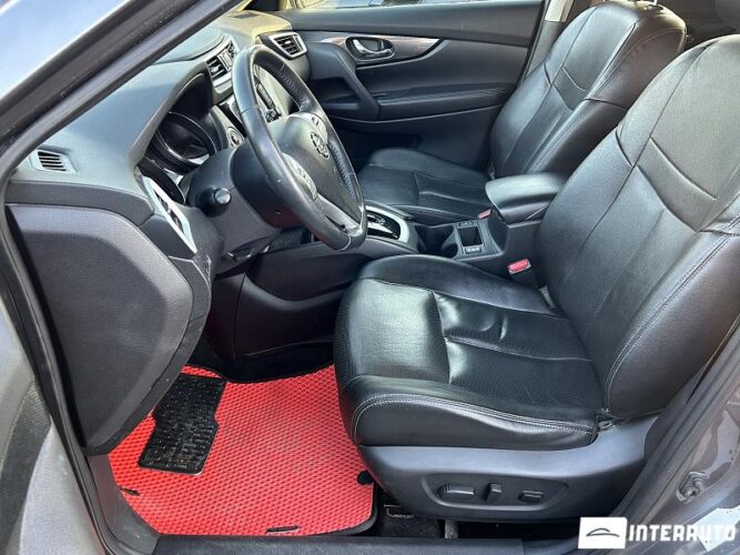 Nissan Rogue 39 interauto-car