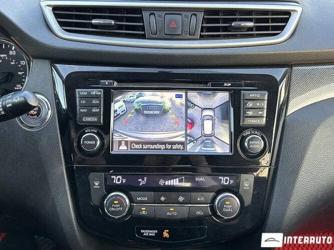 Nissan Rogue 44 interauto-car