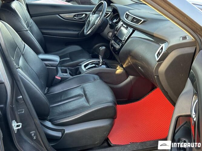 Nissan Rogue 47 interauto-car