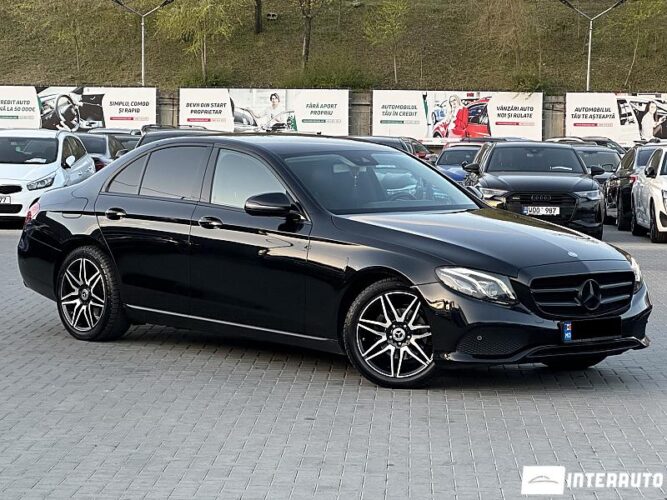 Mercedes E 220 34 interauto-car