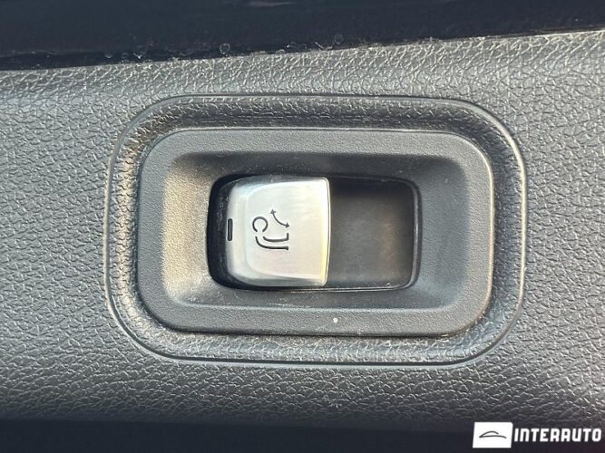 Mercedes E 220 54 interauto-car