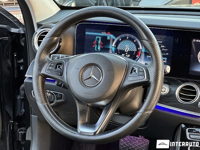 Mercedes E 220 40 interauto-car