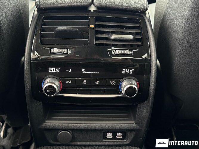 BMW 530e 43 interauto-car