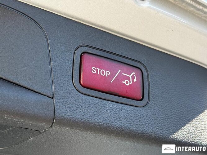 Mercedes GLC 300 46 interauto-car