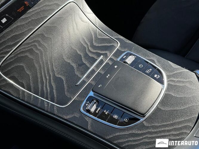 Mercedes GLC 300 40 interauto-car