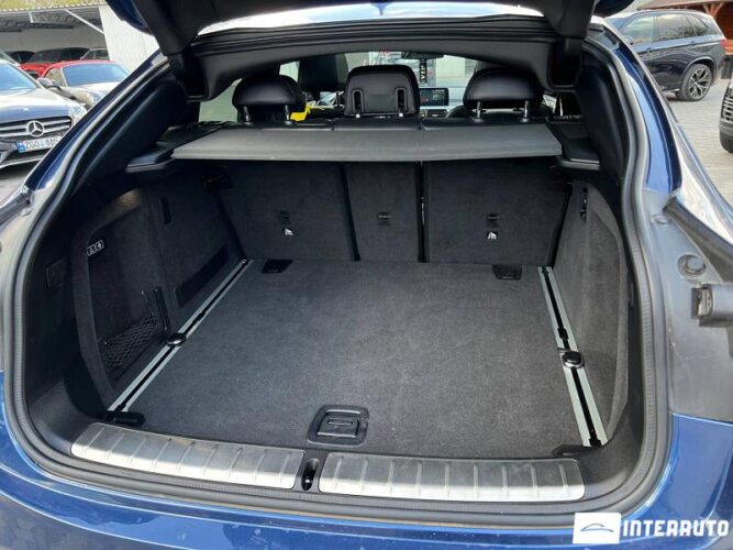 BMW X4 2.0D 53 interauto-car