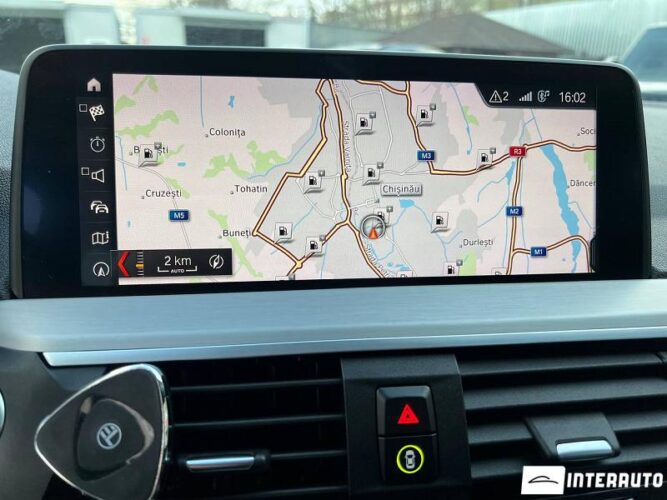 BMW X4 2.0D 44 interauto-car