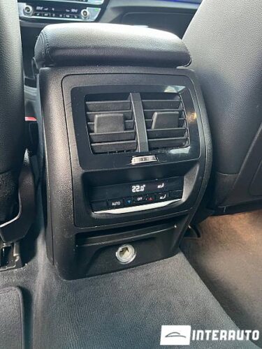 BMW X4 2.0D 52 interauto-car