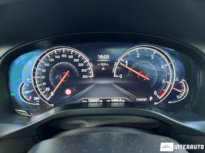 BMW X4 2.0D 43 interauto-car