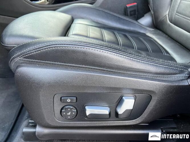 BMW X4 2.0D 49 interauto-car