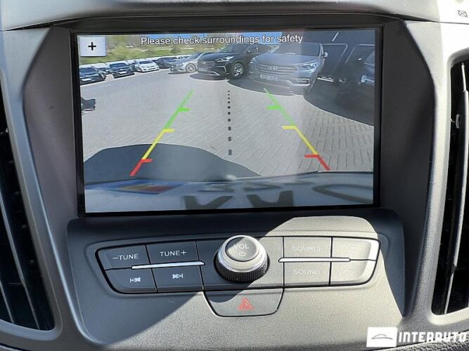 Ford Escape 42 interauto-car