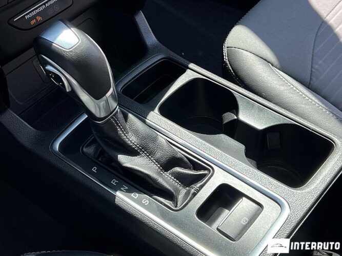 Ford Escape 44 interauto-car