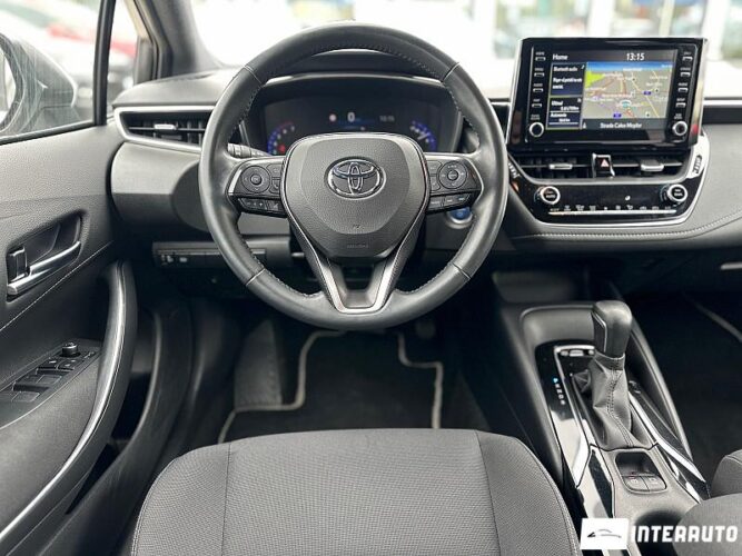 Toyota Corolla 40 interauto-car