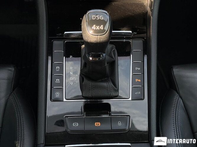 Skoda Superb 54 interauto-car