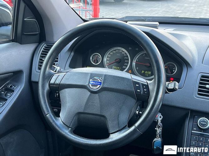 Volvo XC 90 38 interauto-car