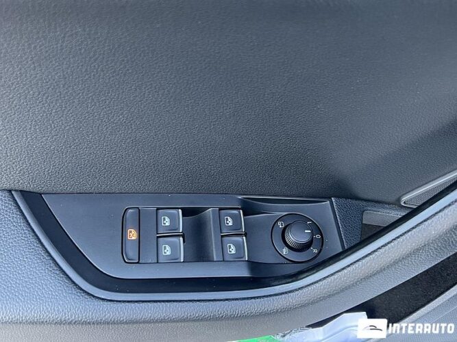 Skoda Superb 42 interauto-car