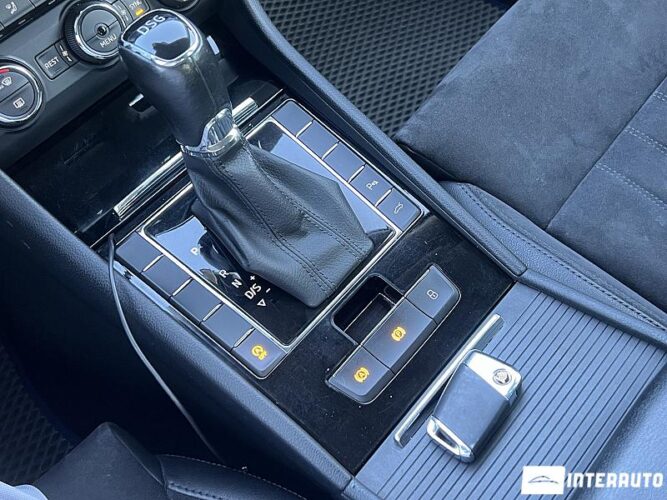 Skoda Superb 51 interauto-car