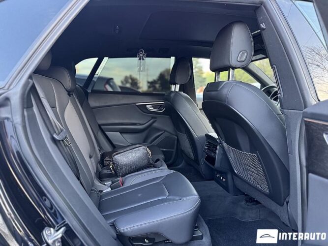 Audi Q8 56 interauto-car