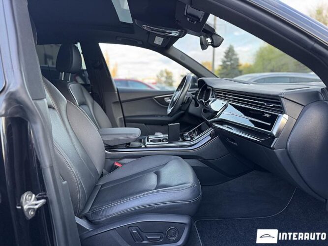 Audi Q8 57 interauto-car