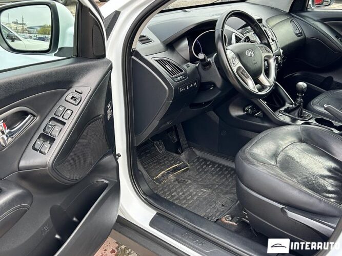 Hyundai ix35 36 interauto-car