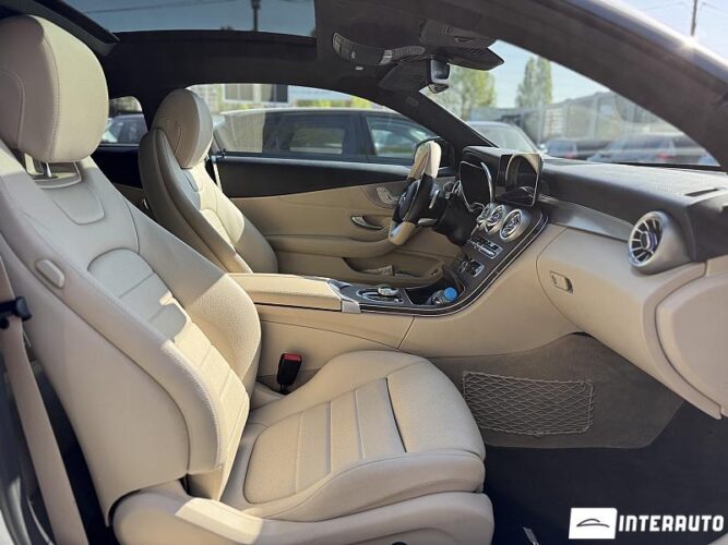 Mercedes C 300 51 interauto-car