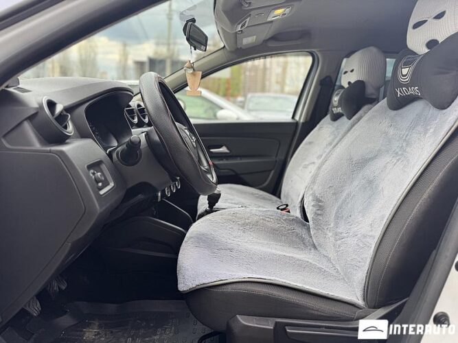Dacia Duster 37 interauto-car