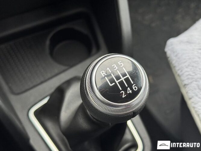 Dacia Duster 44 interauto-car