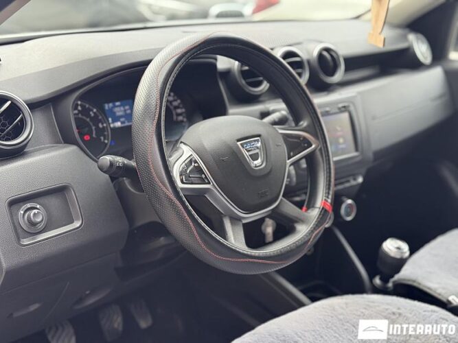 Dacia Duster 38 interauto-car