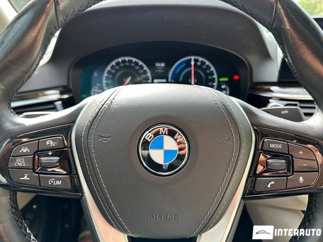 BMW 530e 46 interauto-car