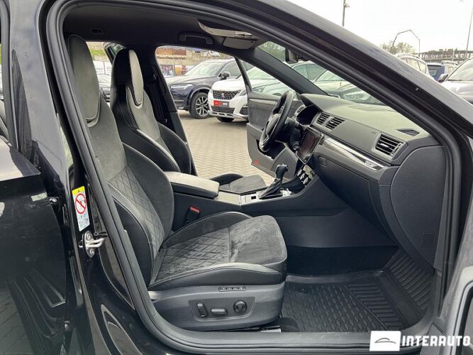 Skoda Superb 48 interauto-car