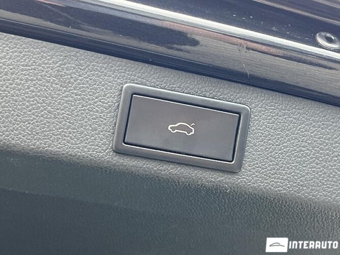 Skoda Superb 55 interauto-car