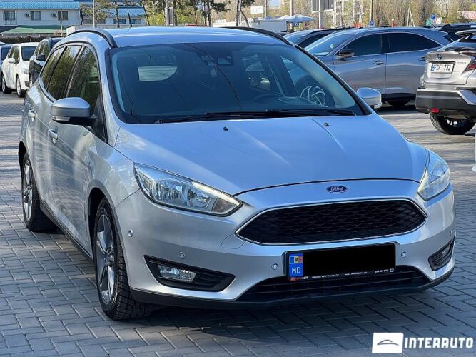 Ford Focus 31 interauto-car